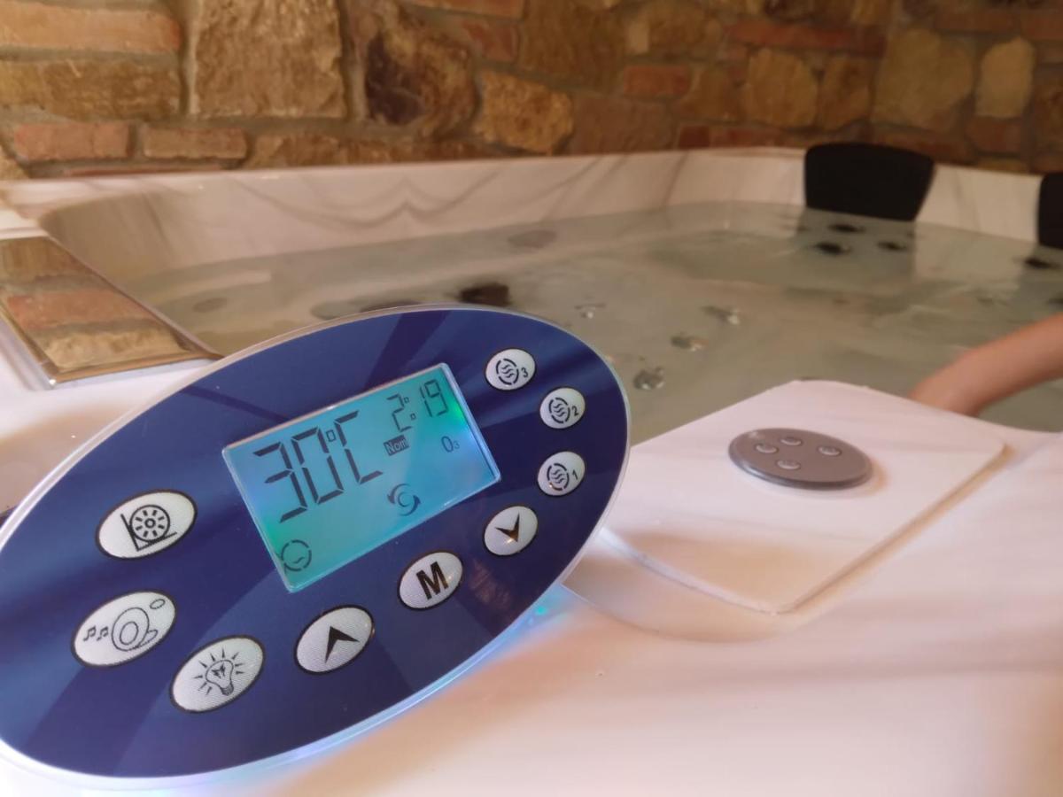 Agriturismo Podere Biancospino Piscina Privata キアンチャーノ・テルメ エクステリア 写真
